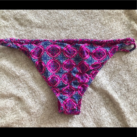 Patterned bikini bottoms - Picture 2 of 2
